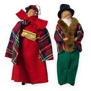 Vintage Singing Christmas Carolers Couple‎ Man Woman Set Ornament Decorations